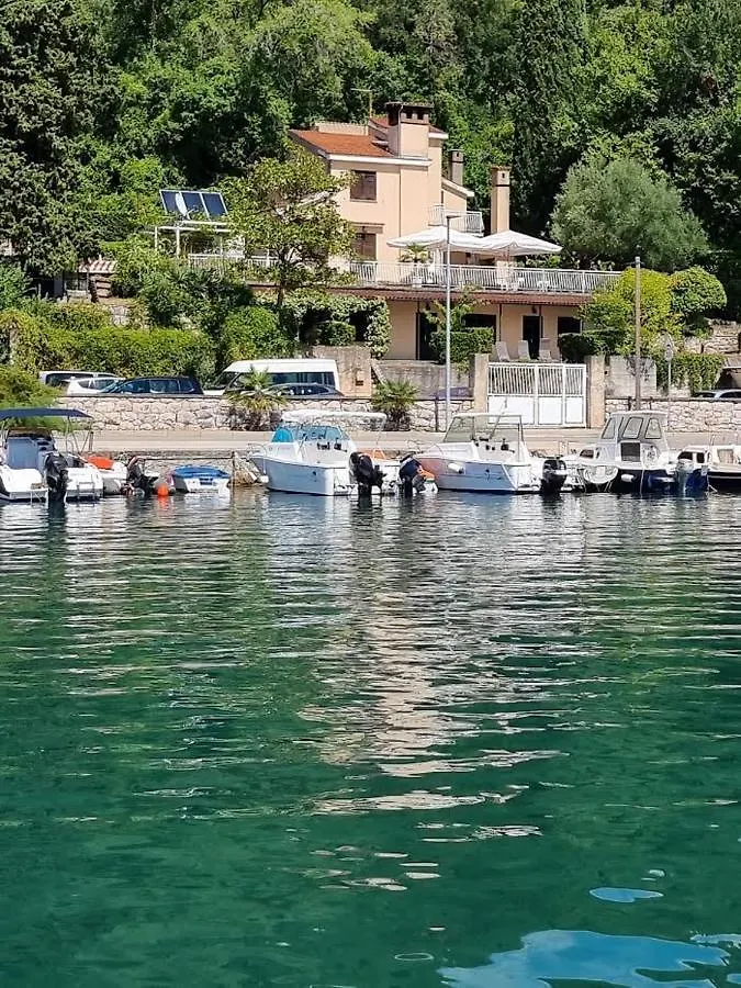 Villa Del Capitano Omišalj 0*,  Kroatië